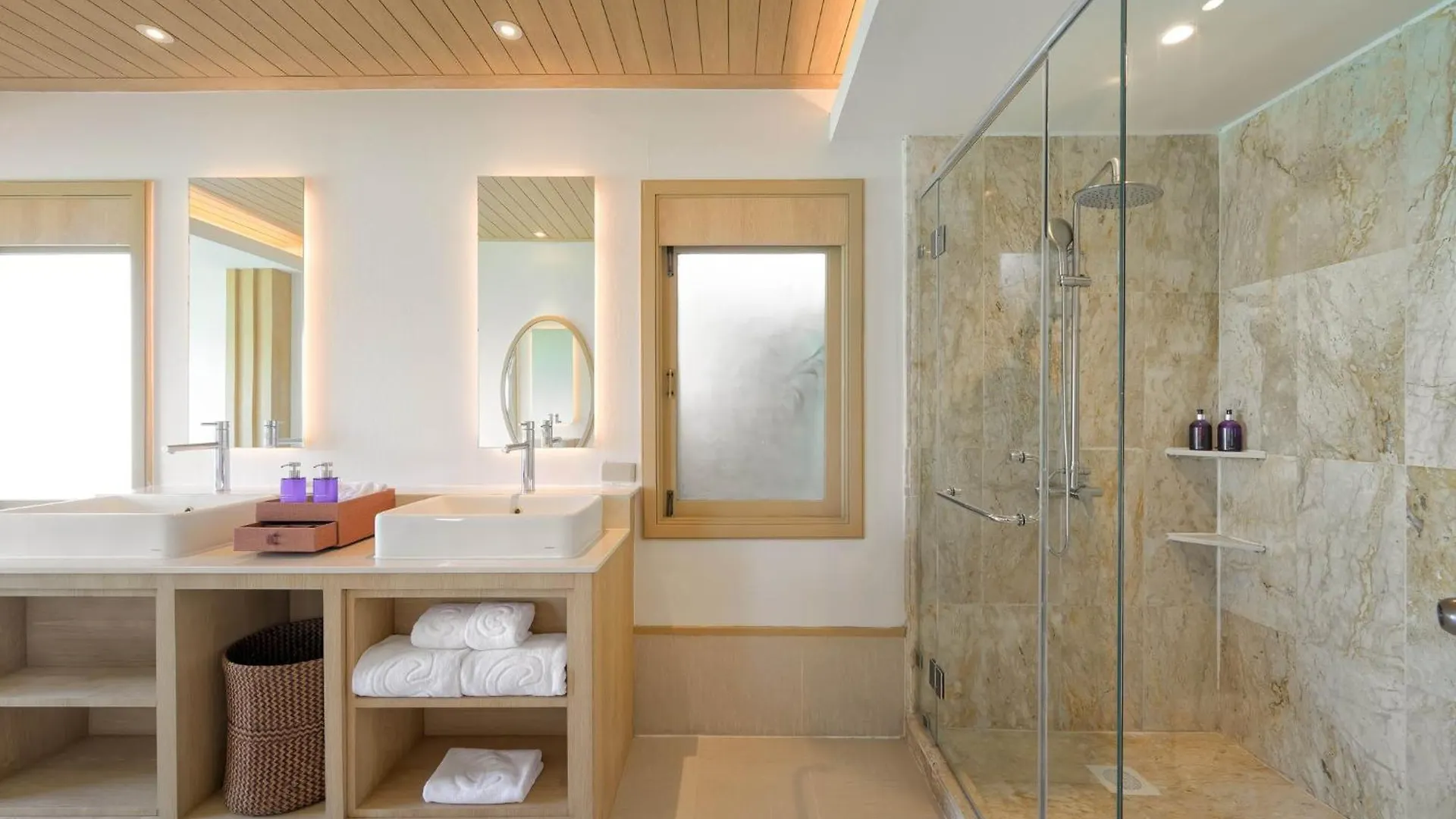 Hotel Centara Villas Phi Phi Island