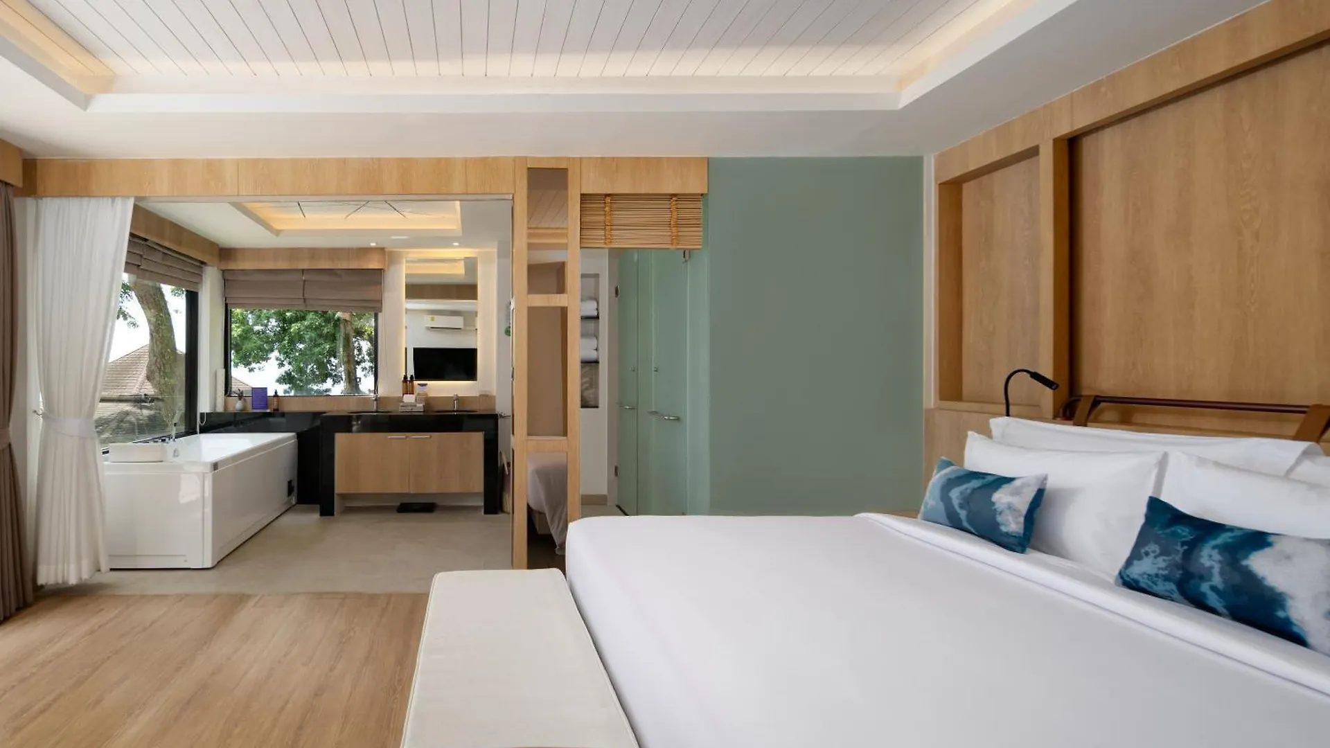 Centara Villas Phi Phi Island 4*, Phi Phi Don